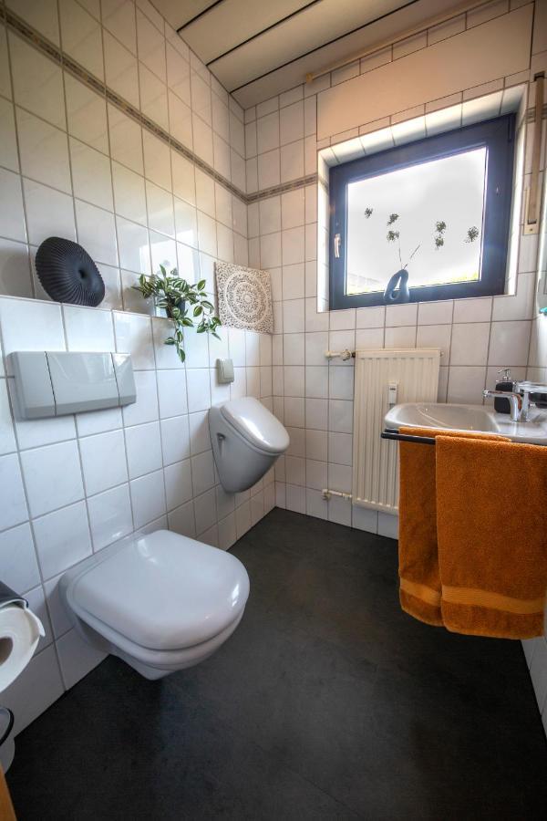 Appartamento Casa Oos Rockeskyll Esterno foto