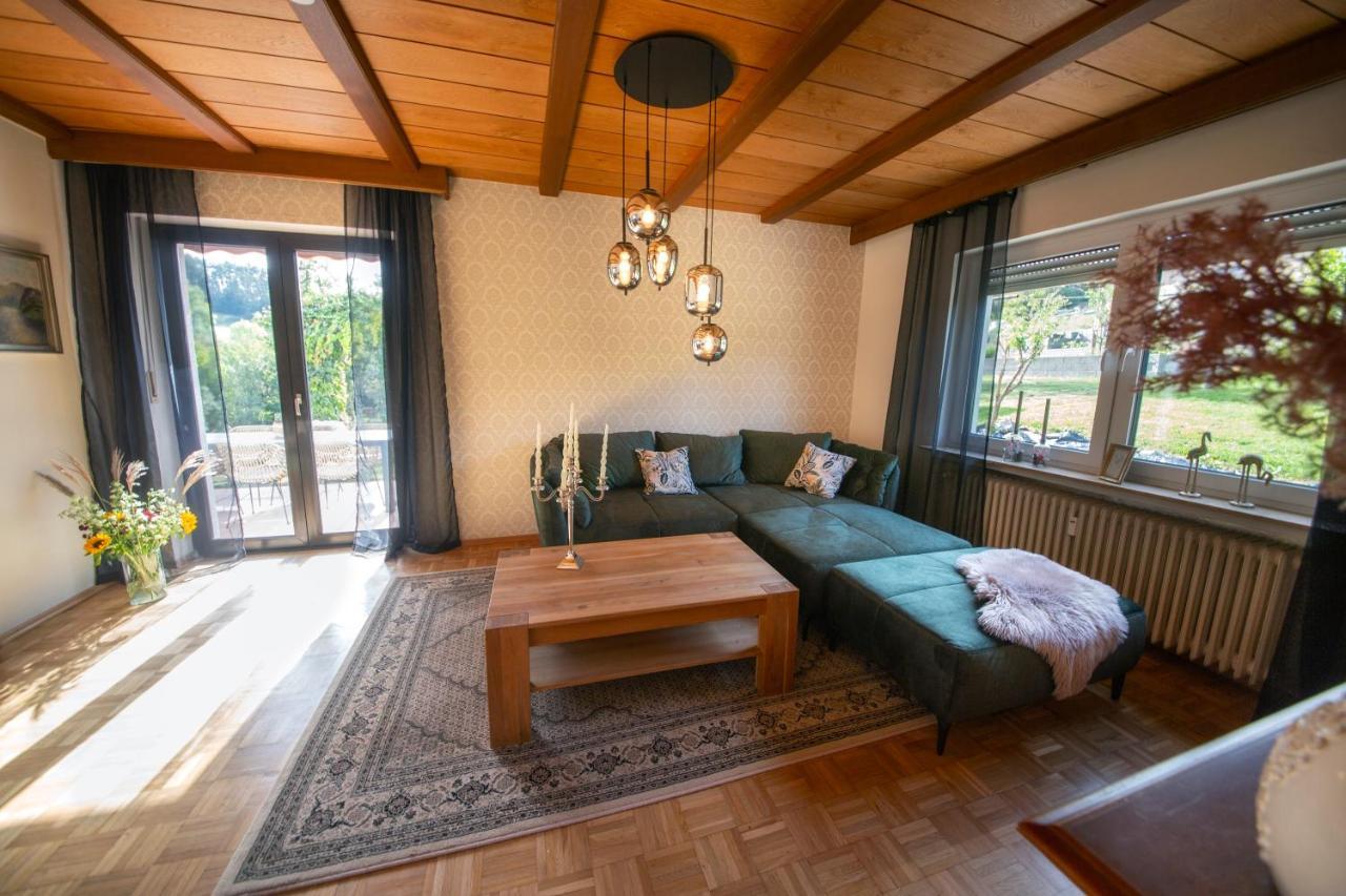 Appartamento Casa Oos Rockeskyll Esterno foto
