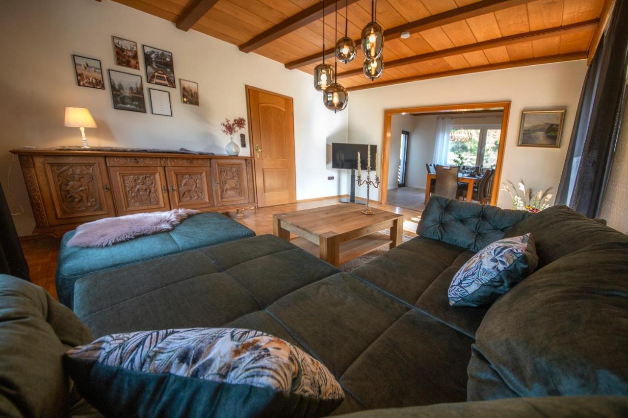 Appartamento Casa Oos Rockeskyll Esterno foto