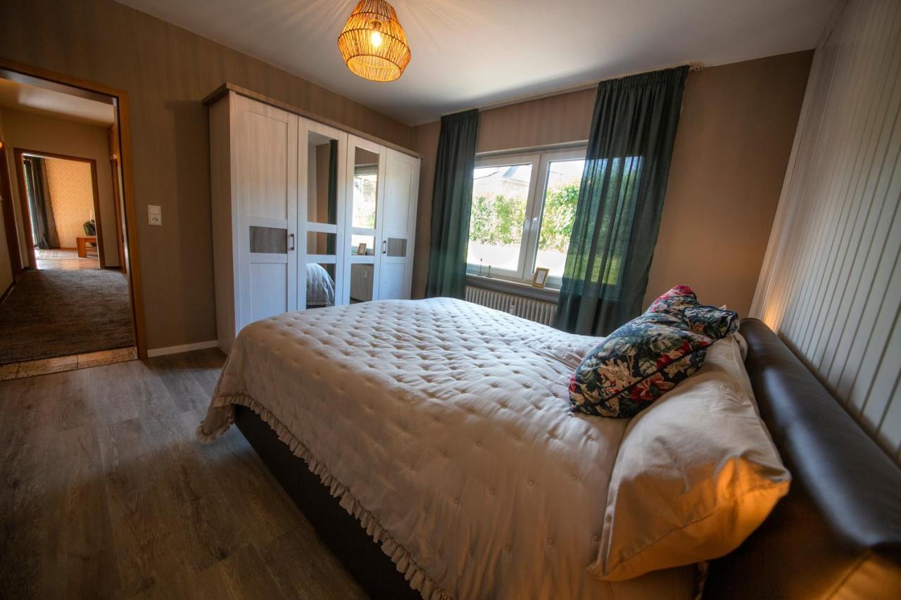Appartamento Casa Oos Rockeskyll Esterno foto